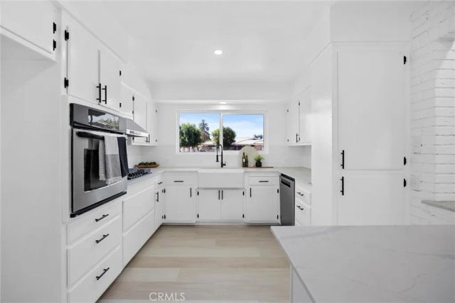 6000 Eugene Place, Bakersfield, CA 93308