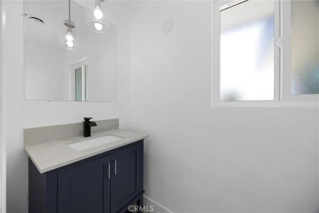 6000 Eugene Place, Bakersfield, CA 93308