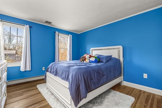 10 Mockingbird Hill, Bridgewater, MA 02324