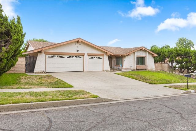 1788 N Coolcrest Avenue, Upland, CA 91784