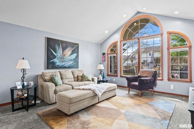 3924 OLD MILL Lane, Springfield, IL 62711