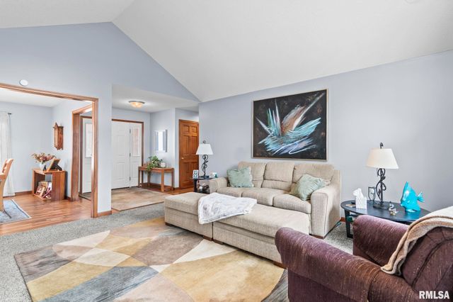 3924 OLD MILL Lane, Springfield, IL 62711