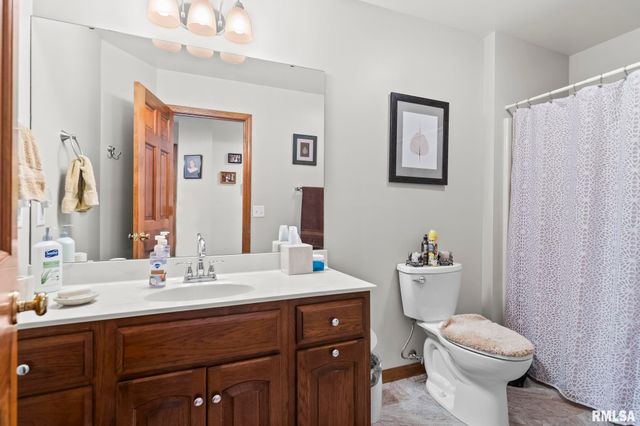 3924 OLD MILL Lane, Springfield, IL 62711