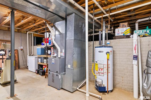 3924 OLD MILL Lane, Springfield, IL 62711