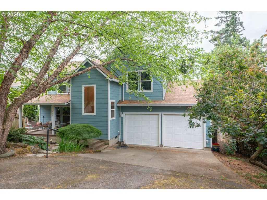 609 VAN BUREN St, Oregon City, OR 97045
