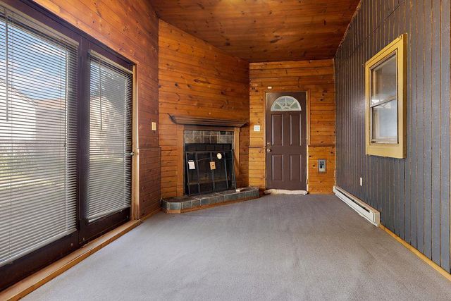 737 JOHNSON Street, Beloit, WI 53511
