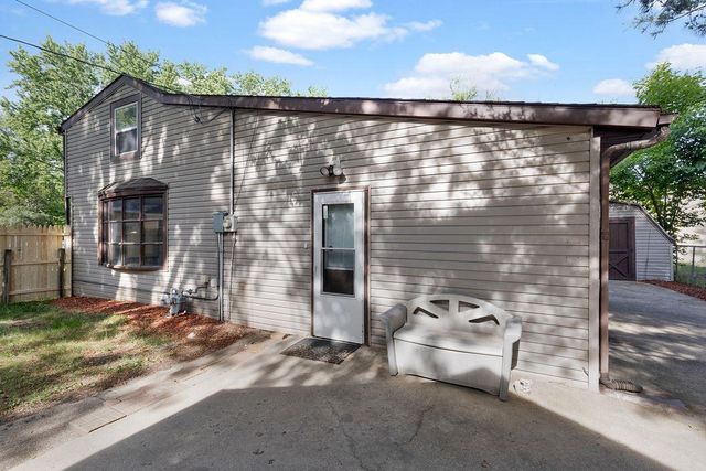 737 JOHNSON Street, Beloit, WI 53511
