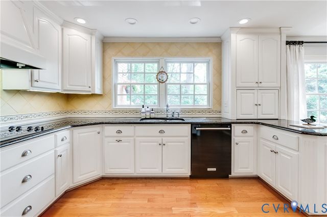 14510 Alberta Ct, Chester, VA 23836