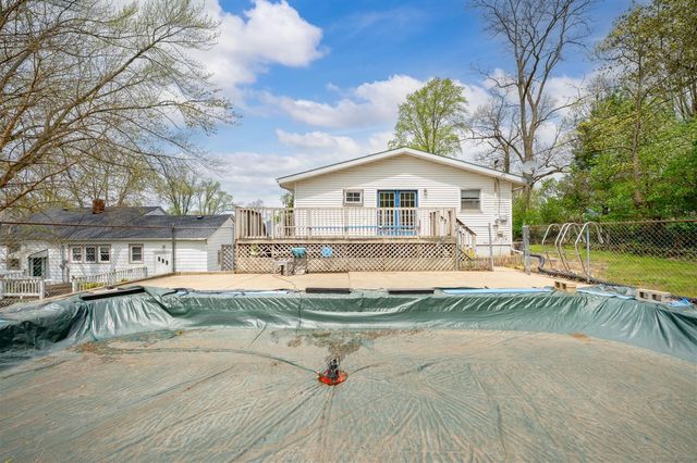 3742 School St, Bridgman, MI 49106