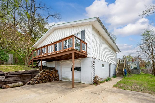 3742 School St, Bridgman, MI 49106