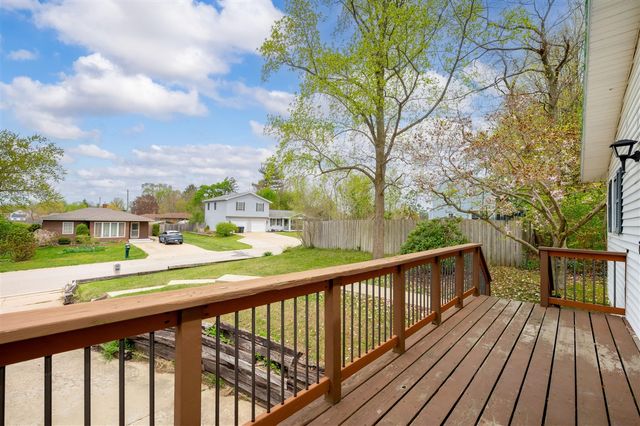 3742 School St, Bridgman, MI 49106