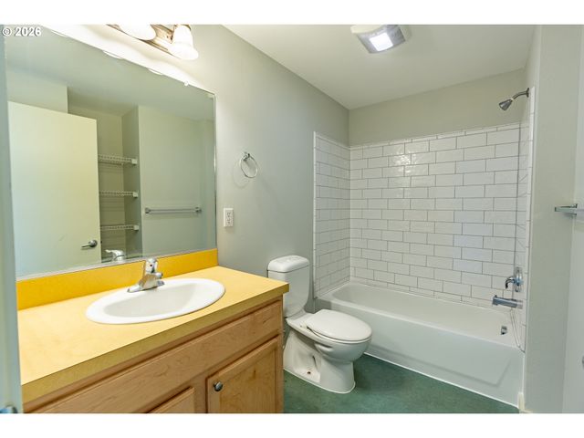 3630 Se 33RD Ave, Portland, OR 97202