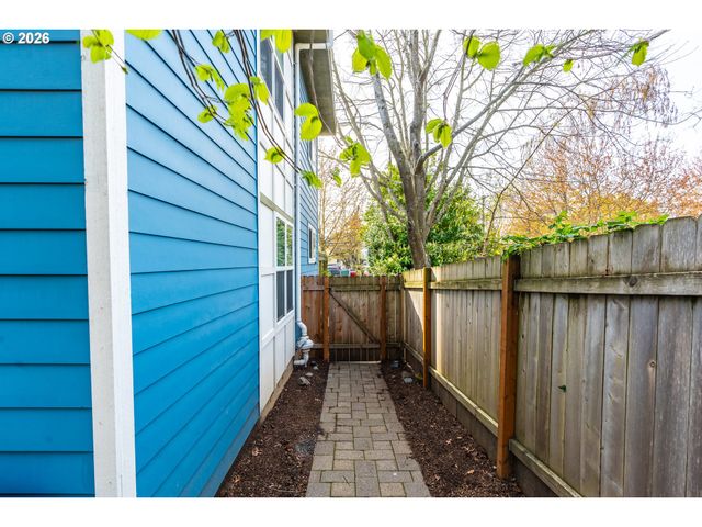 3630 Se 33RD Ave, Portland, OR 97202
