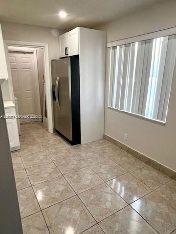 1224 NW 19th Court 1, Fort Lauderdale, FL 33311