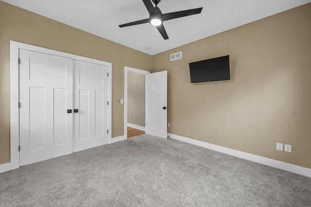 W332N4518 Grace COURT, Nashotah, WI 53058