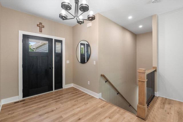 W332N4518 Grace COURT, Nashotah, WI 53058