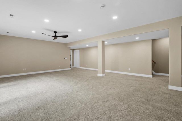 W332N4518 Grace COURT, Nashotah, WI 53058