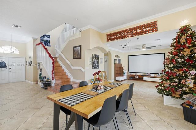 3561 NE 11th Dr, Homestead, FL 33033