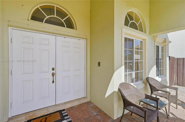 3561 NE 11th Dr, Homestead, FL 33033