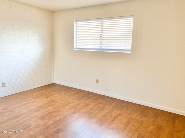 8529 E PORTLAND Street, Scottsdale, AZ 85257