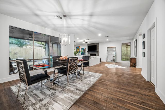 3203 Deep River Court, Kingwood, TX 77339