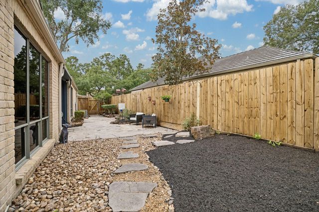 3203 Deep River Court, Kingwood, TX 77339