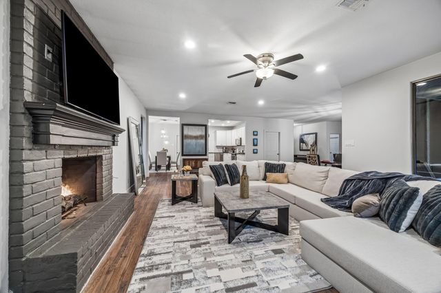 3203 Deep River Court, Kingwood, TX 77339