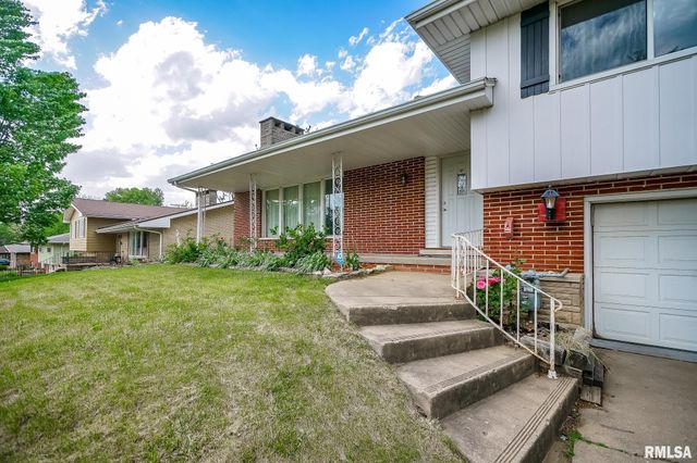 209 E NORTHRIDGE Lane, Peoria, IL 61614