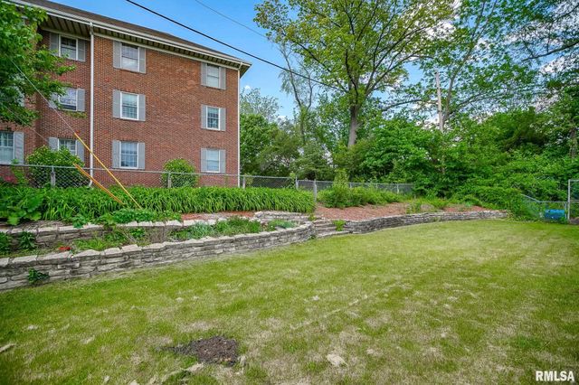 209 E NORTHRIDGE Lane, Peoria, IL 61614