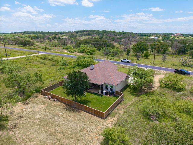 7705 Feather Bay Drive, Brownwood, TX 76801