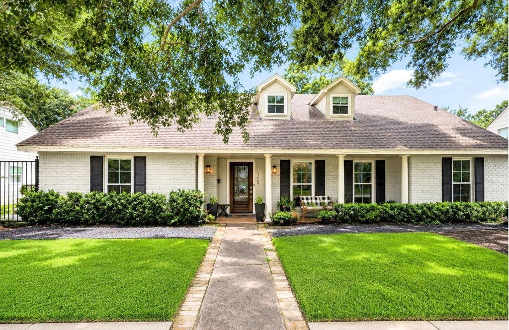 13047 Taylorcrest Road, Houston, TX 77079
