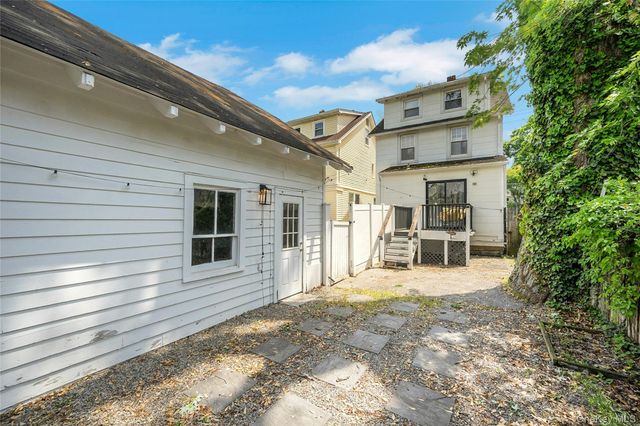 157 Columbia Avenue, Hartsdale, NY 10530
