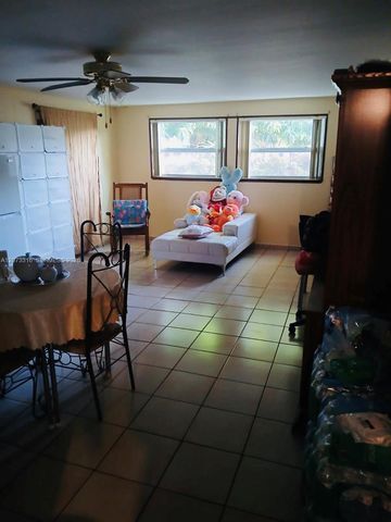 4400 SW 112th Place, Miami, FL 33165