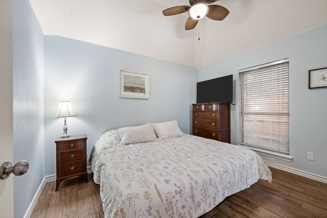 2605 Briargrove Drive, Hurst, TX 76054