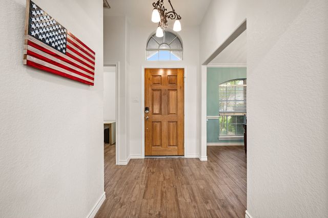 2605 Briargrove Drive, Hurst, TX 76054