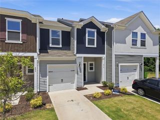 814 Rolling Fields Drive, Graham, NC 27253
