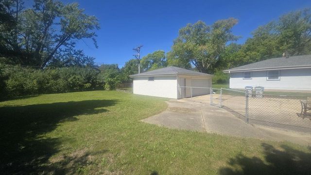 7017 N 85th STREET, Milwaukee, WI 53224