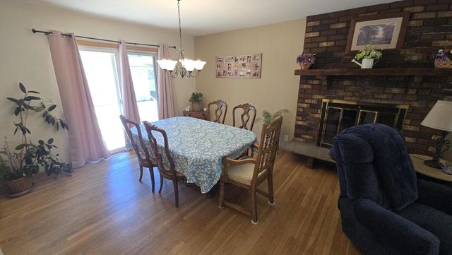 7017 N 85th STREET, Milwaukee, WI 53224