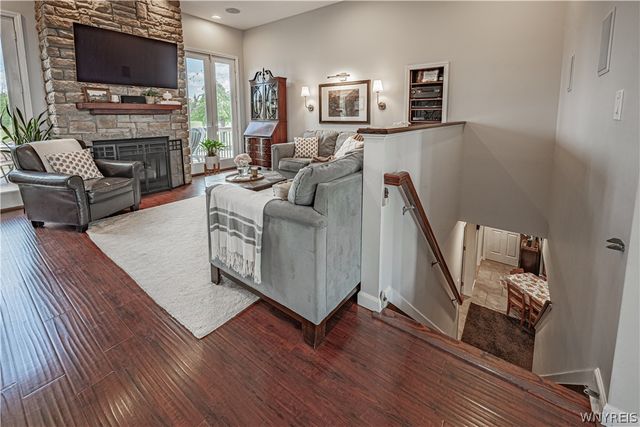 4899 Beach Ridge Road, Pendleton, NY 14094
