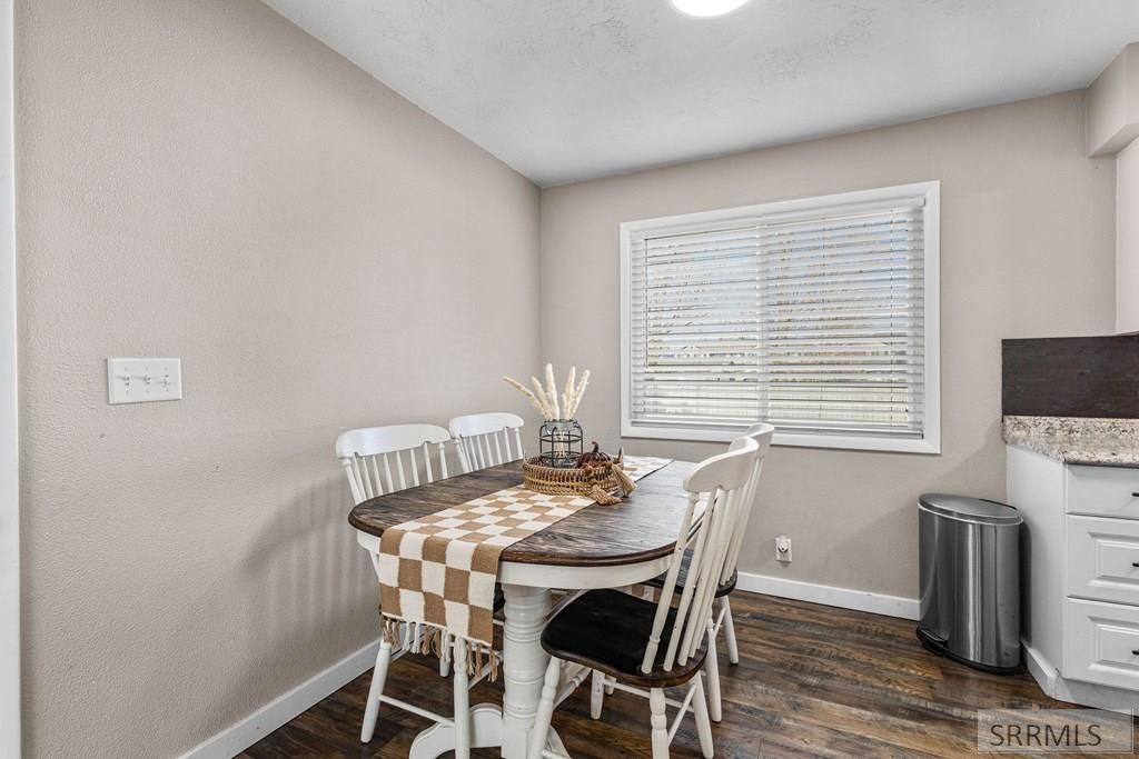 Image 6 of property listing at 358 W 1 S, Rexburg, ID 83440