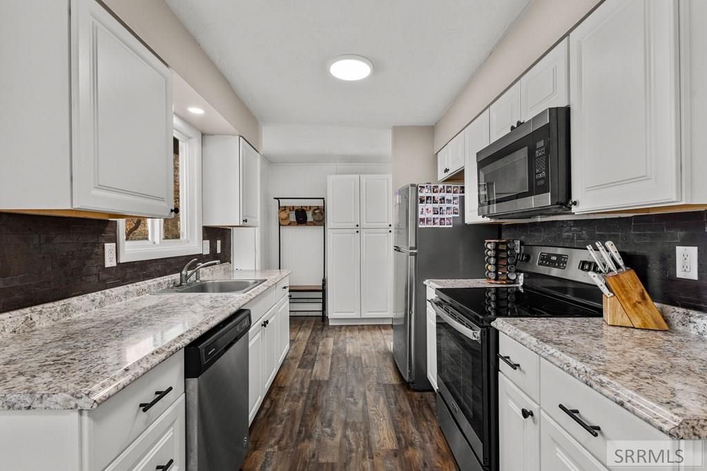 Image 7 of property listing at 358 W 1 S, Rexburg, ID 83440