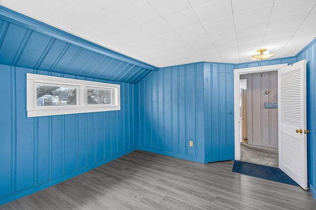 345 Quaker Road, Falmouth, MA 02556