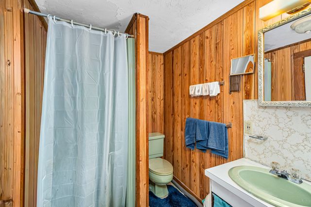 345 Quaker Road, Falmouth, MA 02556