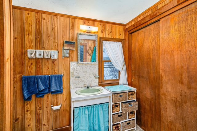 345 Quaker Road, Falmouth, MA 02556