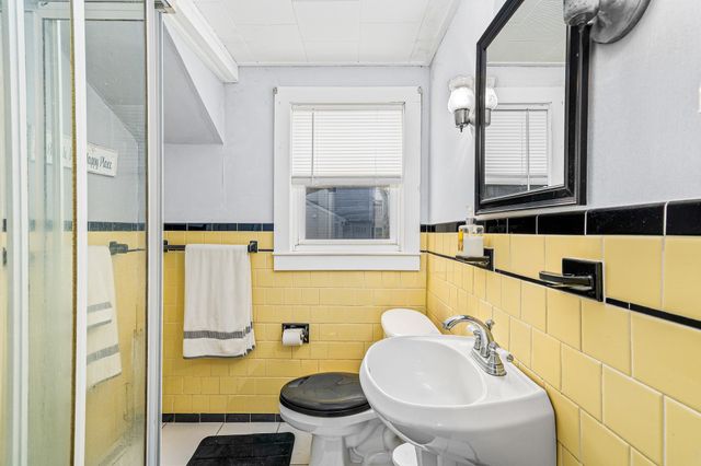 345 Quaker Road, Falmouth, MA 02556