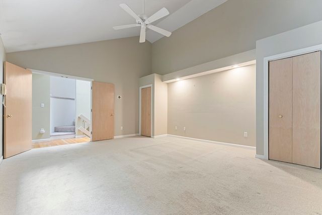 22 Arrowhead Cir 22, Ashland, MA 01721