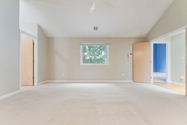 22 Arrowhead Cir 22, Ashland, MA 01721