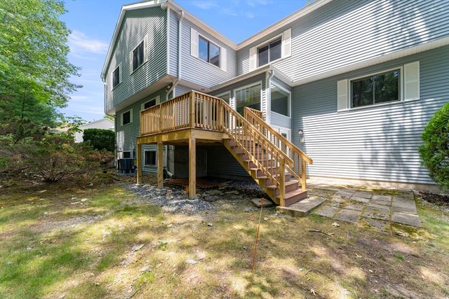 22 Arrowhead Cir 22, Ashland, MA 01721