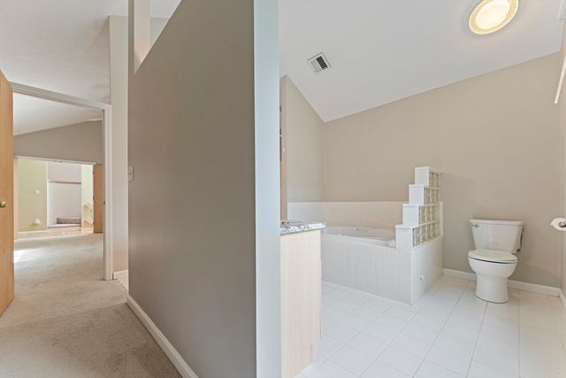 22 Arrowhead Cir 22, Ashland, MA 01721
