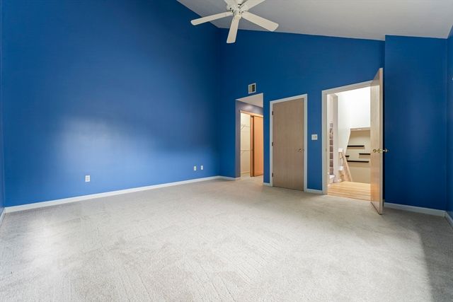 22 Arrowhead Cir 22, Ashland, MA 01721